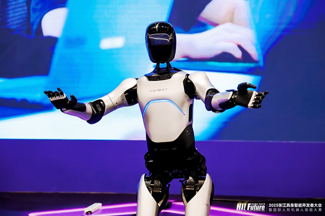 g22恒峰集团-小米推出米家冰箱 216L：1499 元，抗菌率达 99.9%